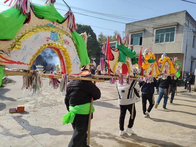正月新春舞龙灯 民俗文化增喜庆